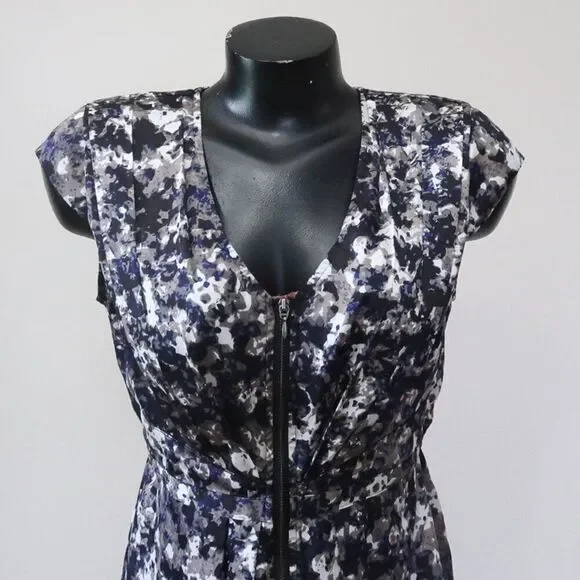 H&M Full Zip Dress Size 10 - Picture 2 of 7